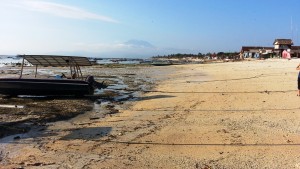 Nusa Lembongan - Jungut Batu Beach Tide Out