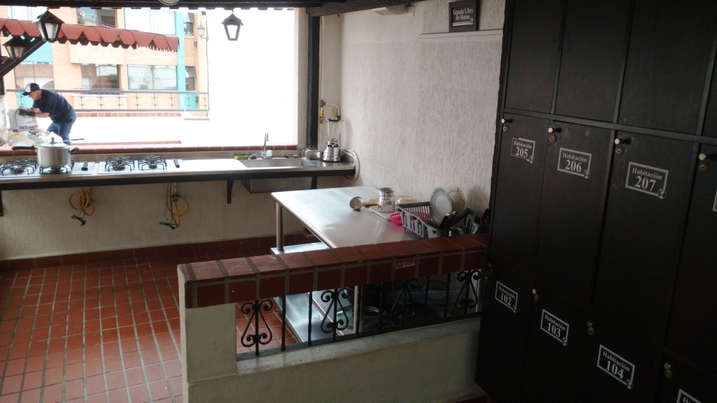 Medellin - Casa Santa Fe - Rooftop Kitchen